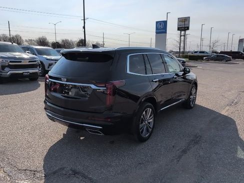 Used 2020 Cadillac XT6 Premium Luxury w/ Platinum Package image 17