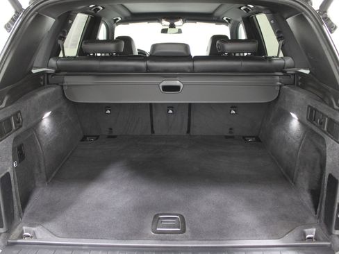 Used 2019 BMW X5 xDrive40i w/ M Sport Package image 25