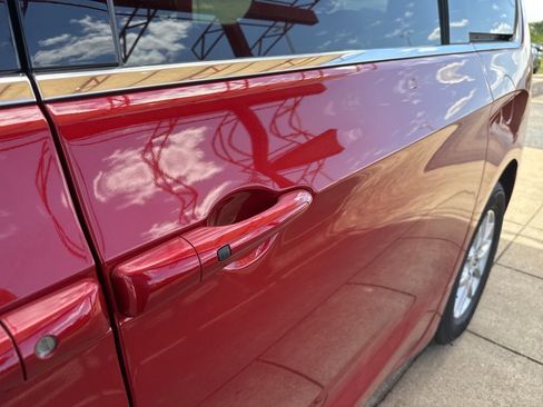 New 2026 Chrysler Voyager LX image 22