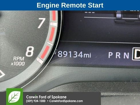 Used 2021 Nissan Titan PRO-4X w/ Pro-4x Convenience Package AWD/4WD image 4