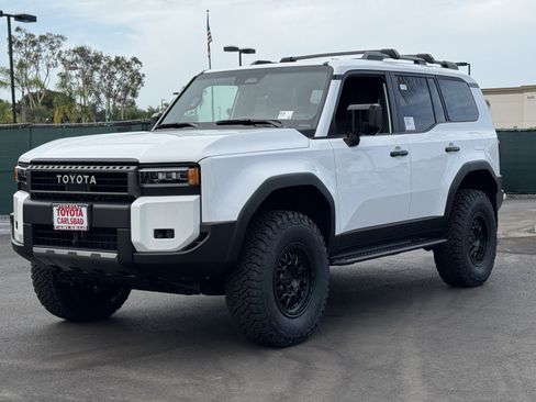 New 2027 Toyota Land Cruiser w/ Premium Package AWD/4WD image 11
