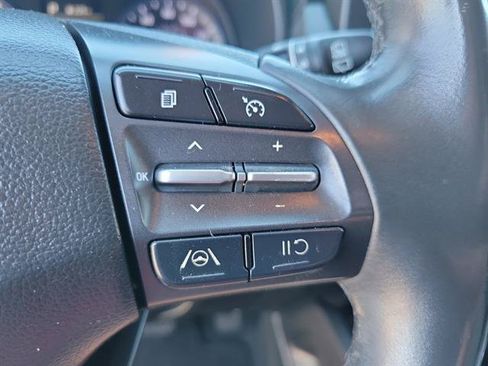 Used 2022 Hyundai Kona SEL w/ Convenience Package FWD image 18