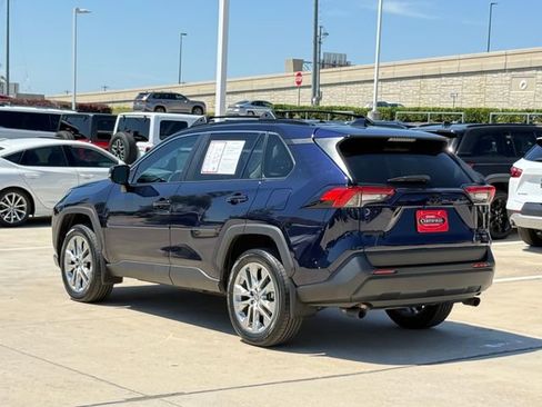 Used 2024 Toyota RAV4 XLE Premium FWD image 4