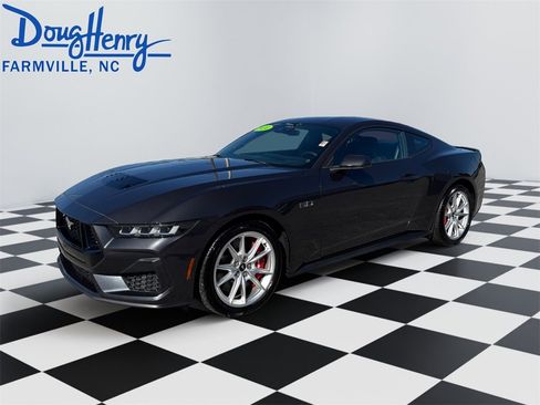 Used 2024 Ford Mustang GT Premium image 1