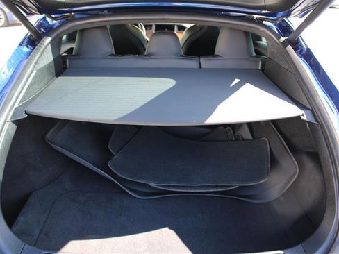 Used 2020 Tesla Model S Long Range Plus image 23