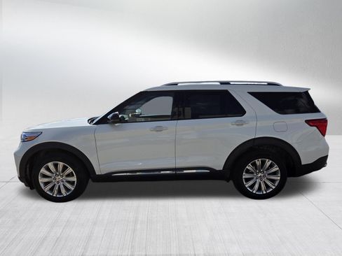 Certified 2023 Ford Explorer Limited w/ Limited Technology Package AWD/4WD image 4