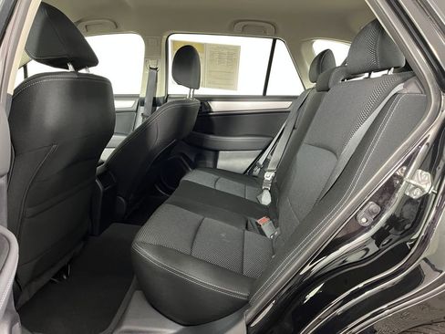 Used 2017 Subaru Outback 2.5i image 13
