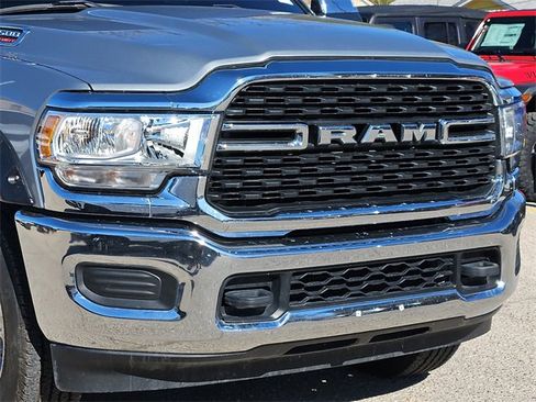 Used 2022 RAM 2500 Big Horn image 7