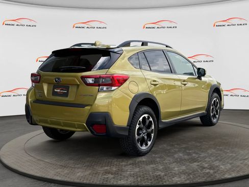 Used 2021 Subaru Crosstrek 2.0i Premium AWD/4WD image 10