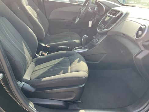Used 2019 Chevrolet Sonic LT image 12