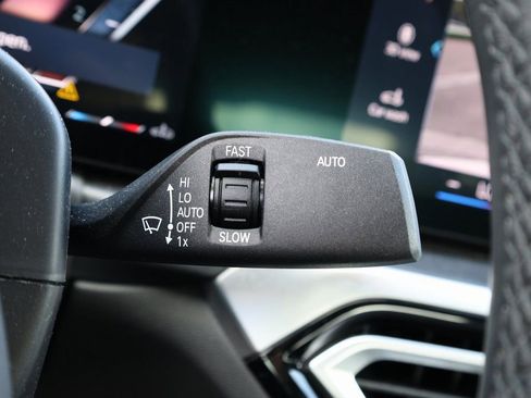 Used 2024 BMW 330i w/ Premium Package image 42