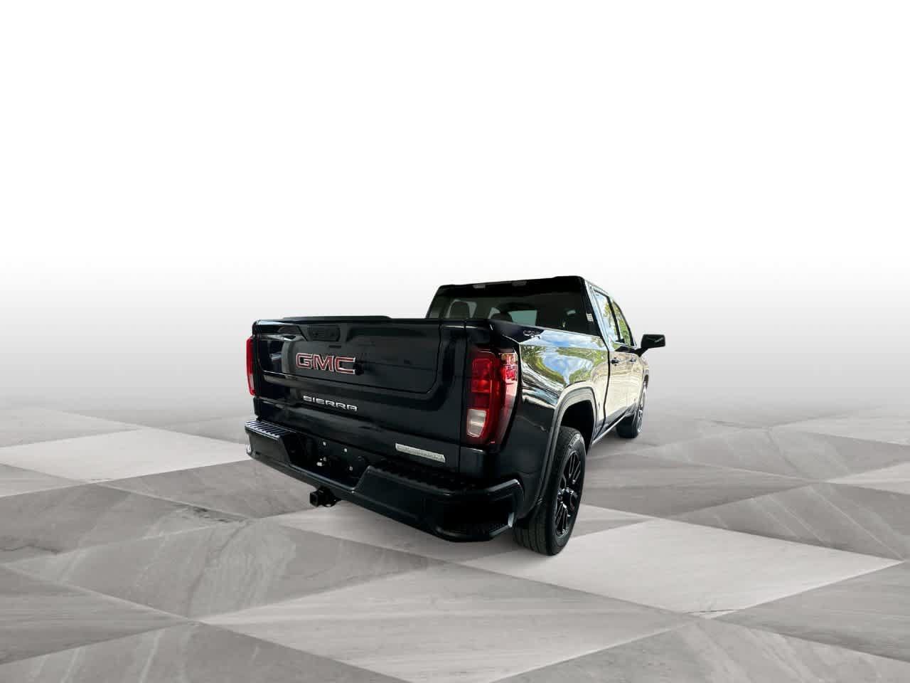 Used 2024 GMC Sierra 1500 Elevation AWD/4WD image 8