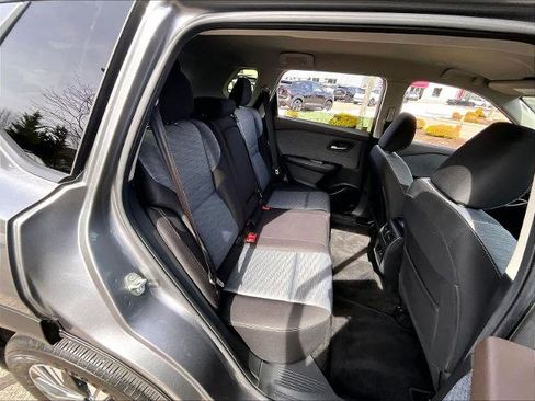 Certified 2023 Nissan Rogue SV AWD/4WD image 16