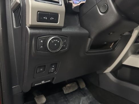 Used 2017 Ford F350 Lariat w/ Lariat Ultimate Package image 11