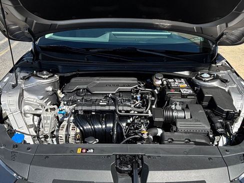 Used 2025 Kia K4 FWD image 32
