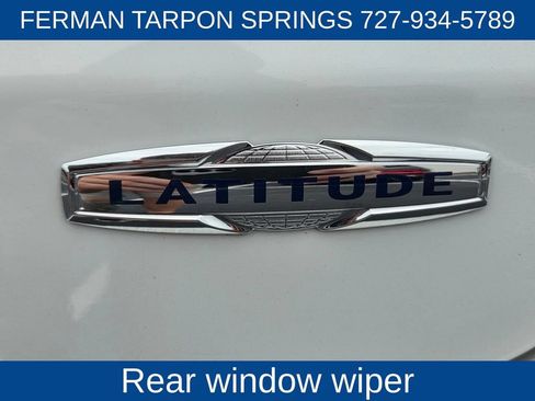 Used 2024 Jeep Compass Latitude AWD/4WD image 19