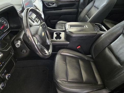 Used 2021 Chevrolet Tahoe LT w/ LT Signature Plus Package RWD image 15