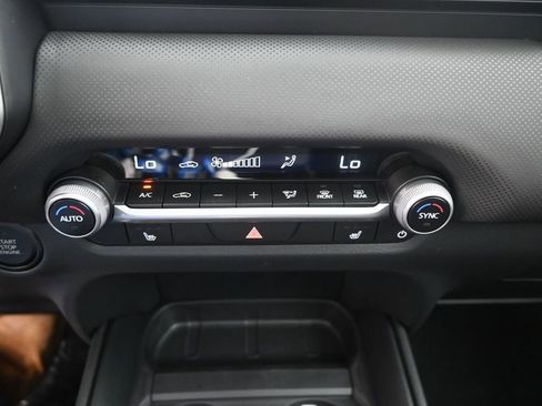 Used 2025 MAZDA CX-50 AWD 2.5 S w/ Weather Package image 12