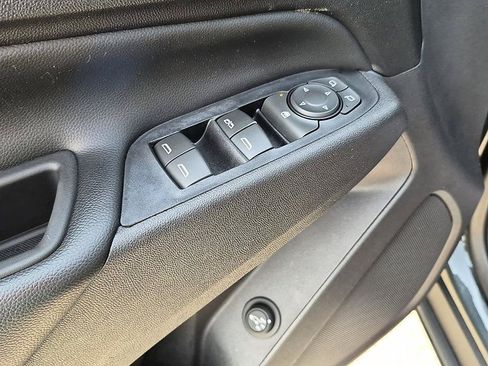 Used 2020 Chevrolet Equinox LT FWD image 13