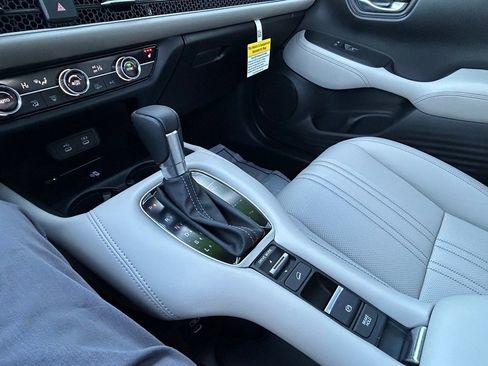 New 2026 Honda HR-V EX-L image 17