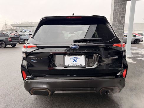 Used 2025 Subaru Forester Sport image 4