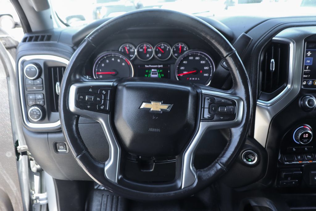 Used 2022 Chevrolet Silverado 2500 LT w/ Convenience Package AWD/4WD image 19