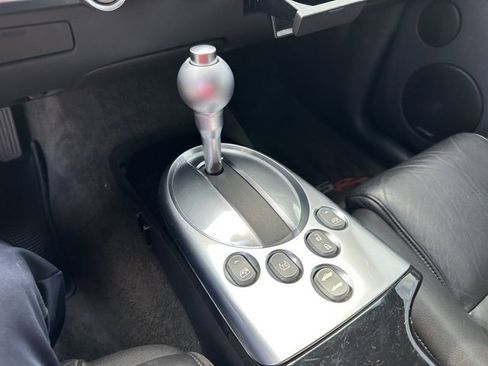 Used 2004 Chevrolet SSR w/ Preferred Equipment Group image 21