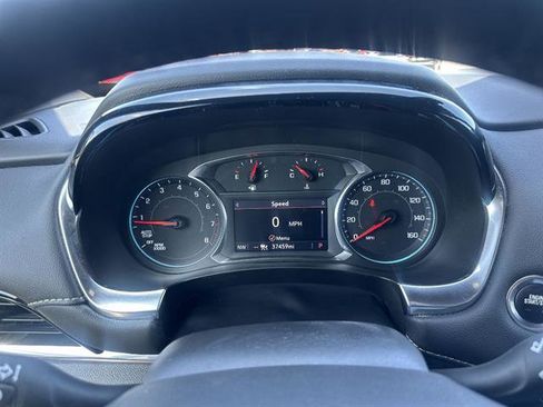 Used 2023 Chevrolet Traverse LT w/ LT Premium Package image 35