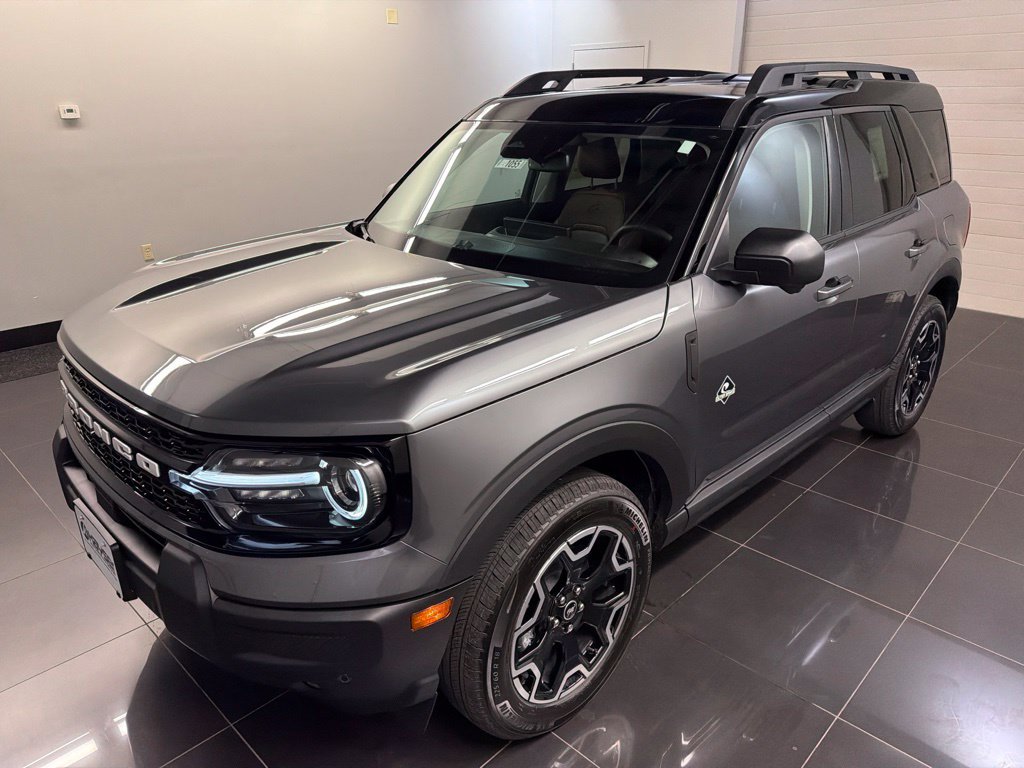 New 2026 Ford Bronco Sport Outer Banks w/ Outer Banks Tech Package+ AWD/4WD image 3