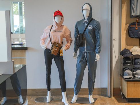 Used 2024 Mercedes-Benz EQE 350+ 4MATIC Sedan image 39