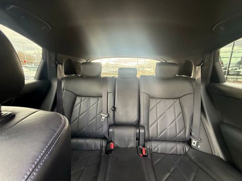 Used 2017 INFINITI QX70 AWD w/ Premium Package image 23