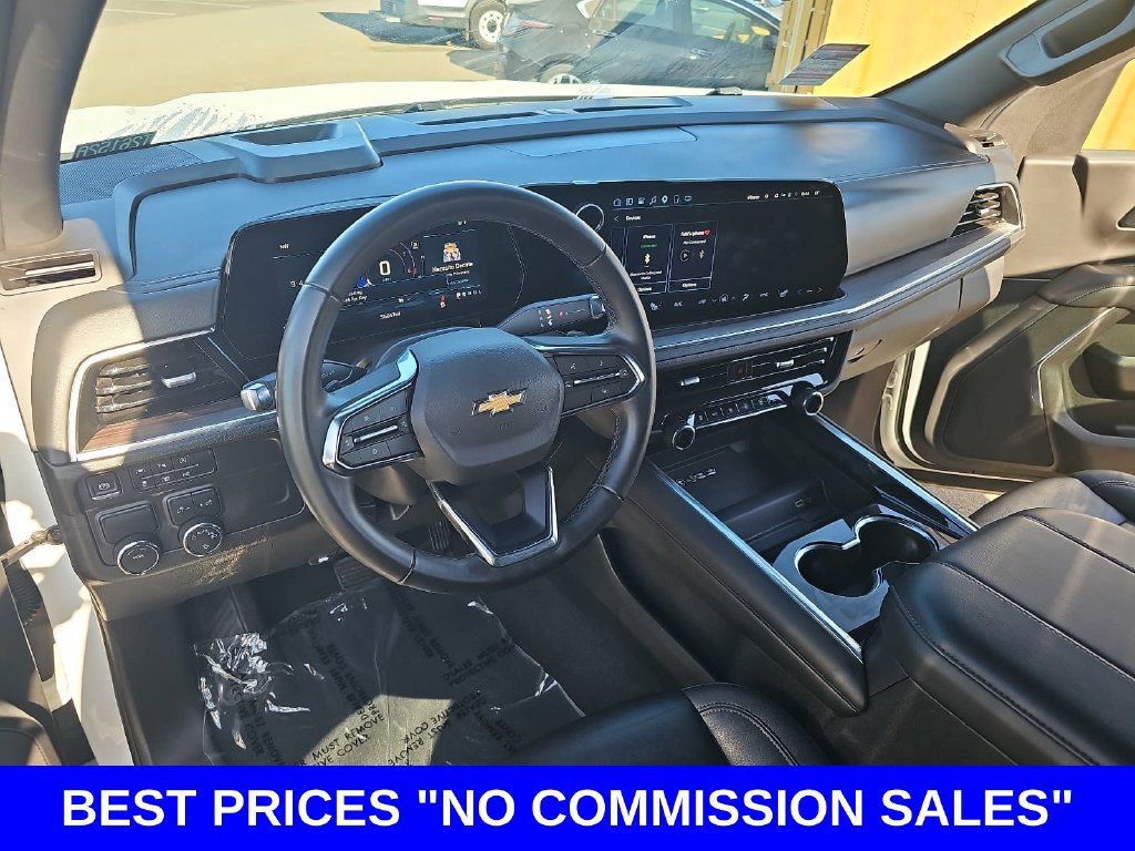 Used 2025 Chevrolet Tahoe LT RWD image 17