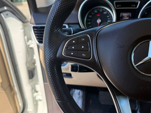 Used 2016 Mercedes-Benz GLE 350 image 25