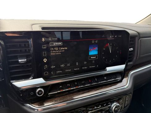 Used 2024 GMC Sierra 1500 Elevation w/ Preferred Package image 21