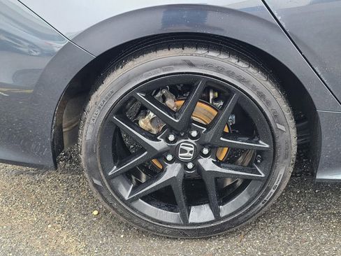 Used 2024 Honda Civic Sport image 32