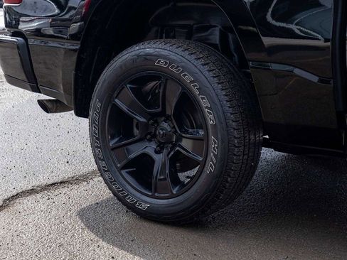 Used 2023 RAM 1500 Big Horn image 10