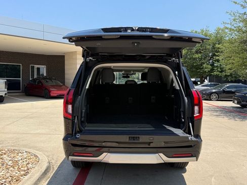 Used 2025 Ford Expedition Max Platinum AWD/4WD image 5