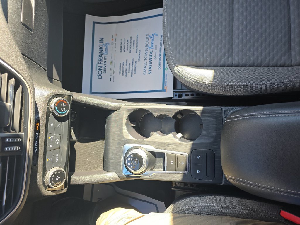 Used 2021 Ford Escape SE w/ SE Sport Appearance Package FWD image 21