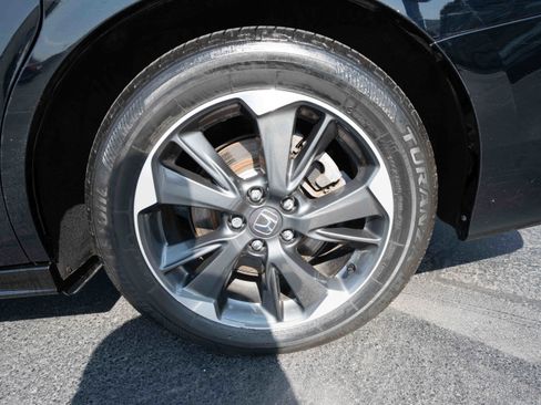 Used 2024 Honda Odyssey Elite image 31