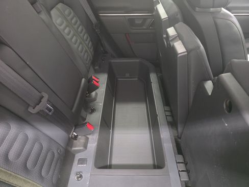Used 2022 Rivian R1T Adventure AWD/4WD image 24