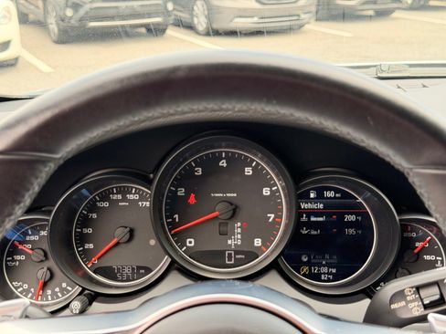 Used 2018 Porsche Cayenne AWD/4WD image 21