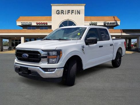 Used 2023 Ford F150 XLT RWD image 11