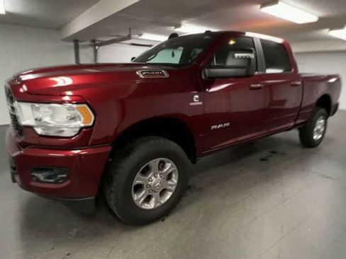 Used 2024 RAM 2500 Big Horn w/ Sport Appearance Package image 4