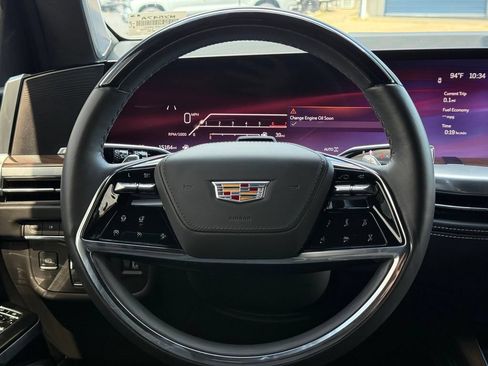 Used 2025 Cadillac Escalade Sport Platinum AWD/4WD image 20