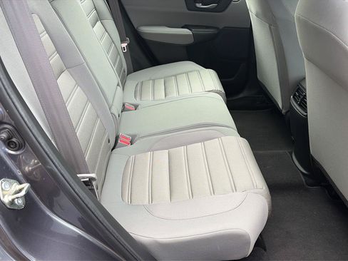 Used 2017 Honda CR-V LX image 14