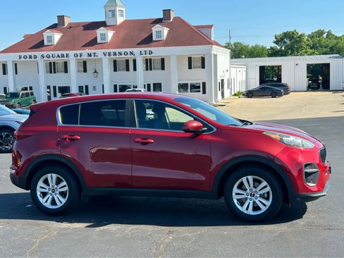 Used 2017 Kia Sportage LX FWD image 4
