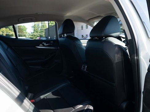 Used 2023 Nissan Maxima SV w/ Floor Mat Group image 24