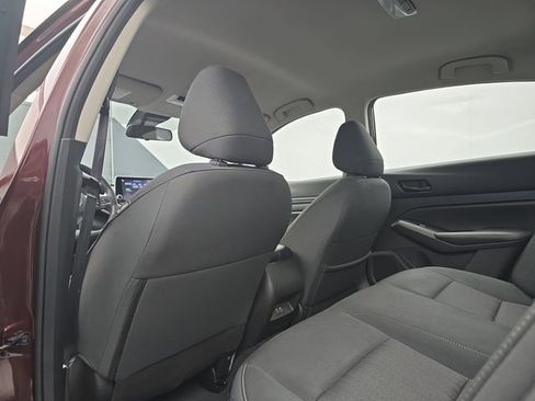 Used 2024 Nissan Altima 2.5 SV image 47