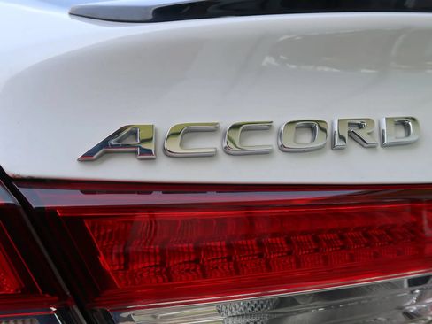 Used 2022 Honda Accord Sport image 49