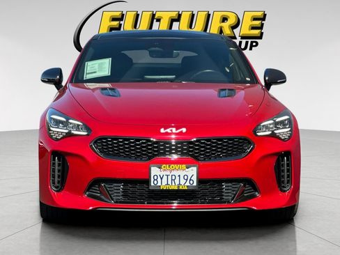 Used 2022 Kia Stinger GT1 RWD image 9